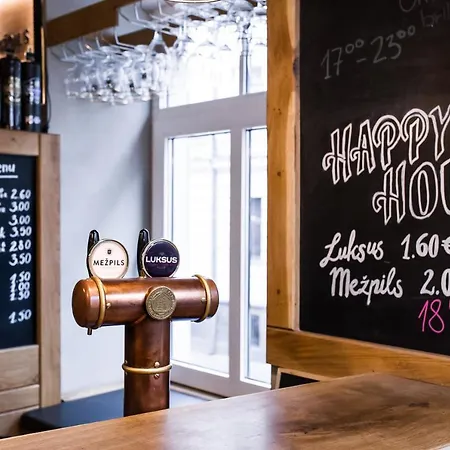 Wicked Weasel Hostel