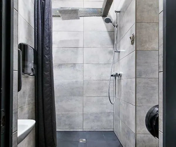 ホステル Wicked Weasel *