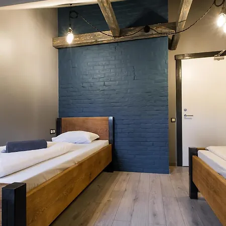 Wicked Weasel Hostel